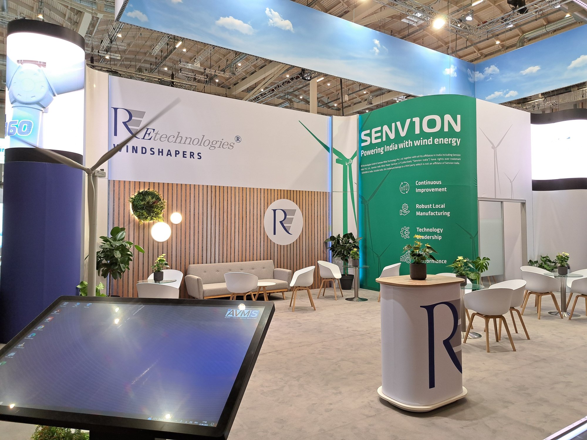 Customised exhibition stand for RE Technologies GmbH at Windenergy 2024 in Hamburg 1